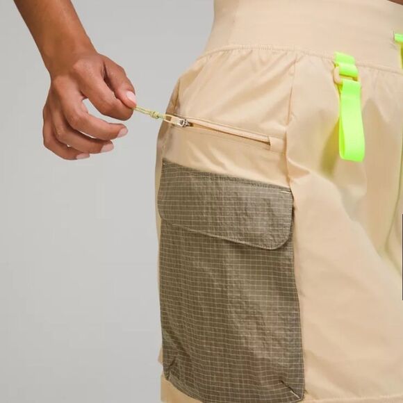 LULULEMON Multi-Pocket Cargo High-Rise Hiking Skirt Size 4 - Picture 2 of 14